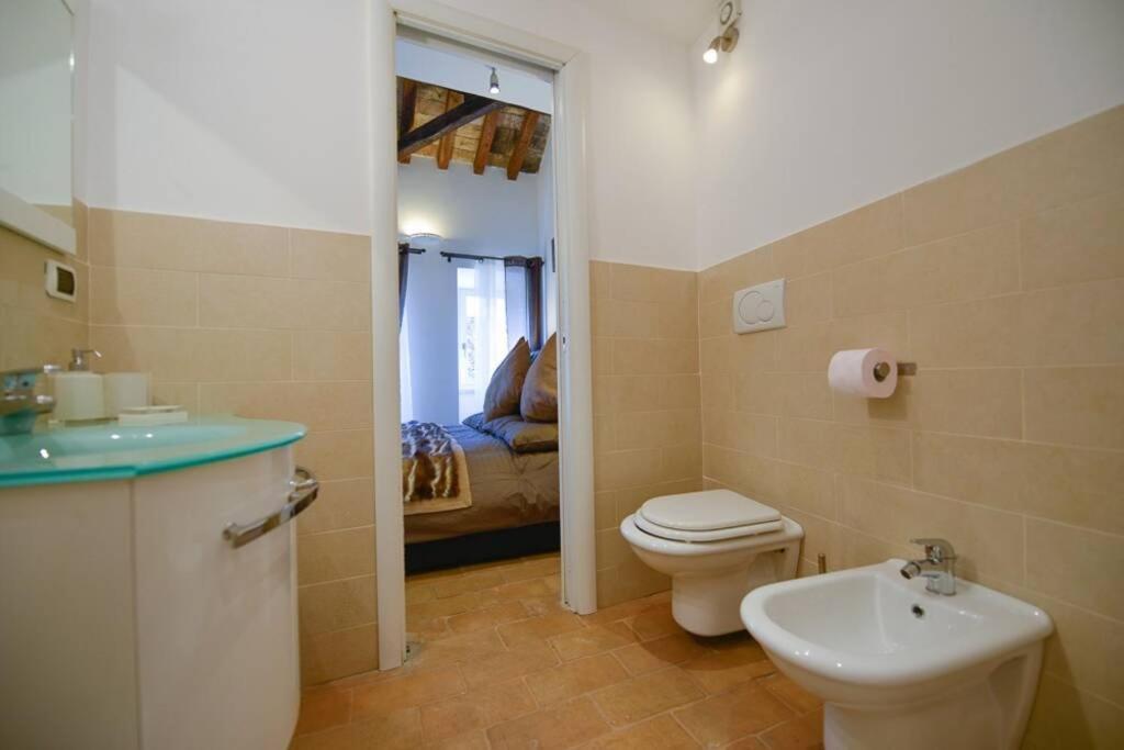 Ibernesi - Charming Apartment At The Roman Forums Dış mekan fotoğraf