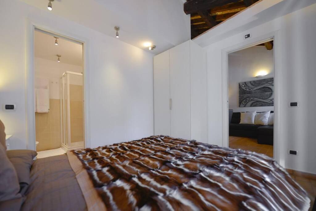 Ibernesi - Charming Apartment At The Roman Forums Dış mekan fotoğraf