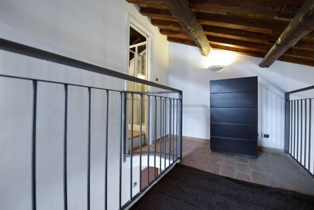 Ibernesi - Charming Apartment At The Roman Forums Dış mekan fotoğraf
